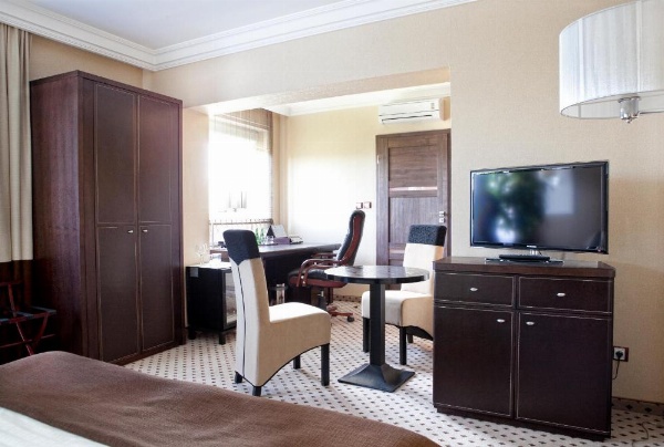 M Hotel Sosnowiec image 25